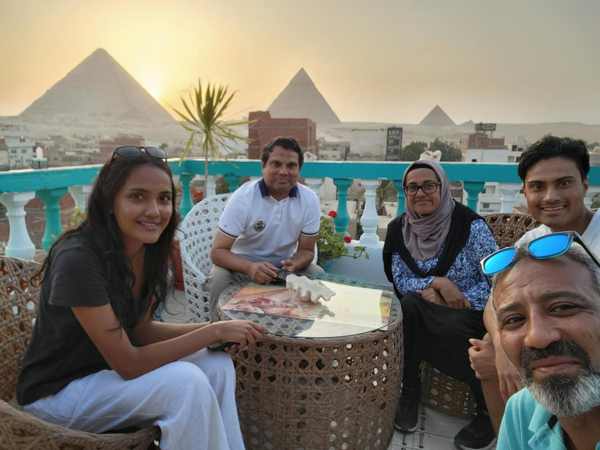 Pyramids Temple Guest House Kafrat al Jabal Экстерьер фото