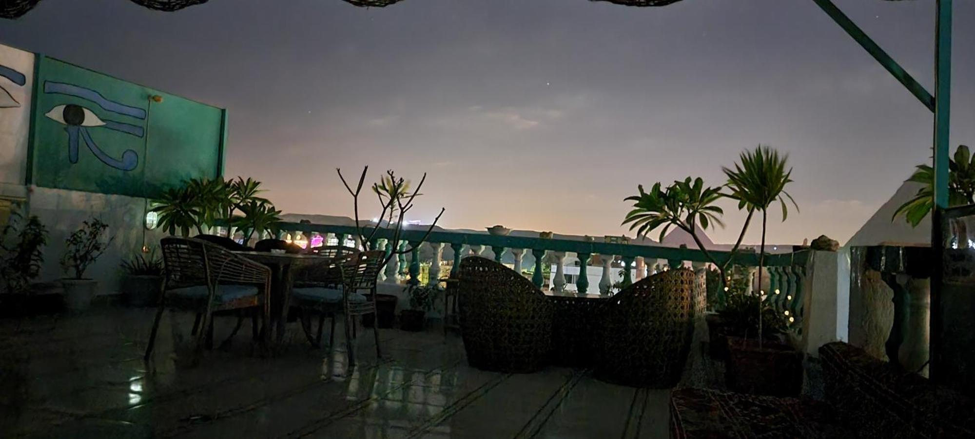 Pyramids Temple Guest House Kafrat al Jabal Экстерьер фото