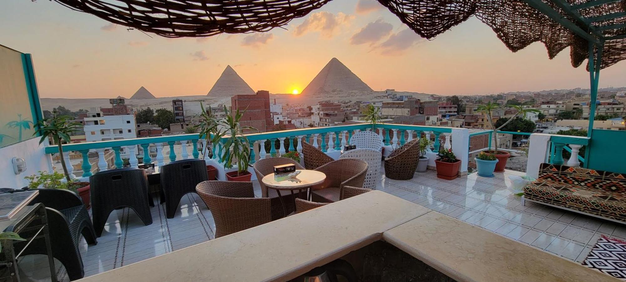 Pyramids Temple Guest House Kafrat al Jabal Экстерьер фото